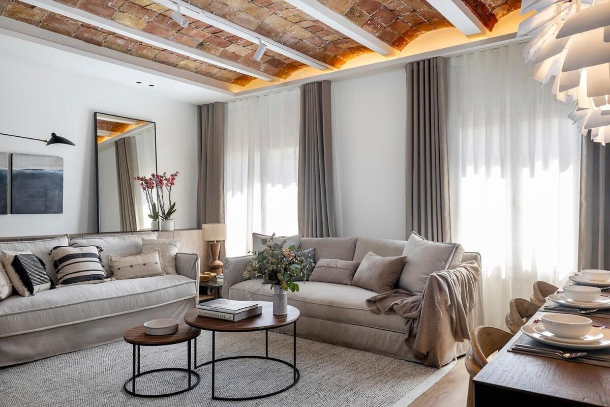Luxury With King Beds & Ac In Heart Of Bcn *