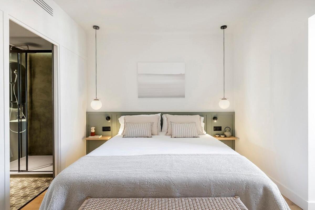 Luxury With King Beds & Ac In Heart Of Bcn Appartement