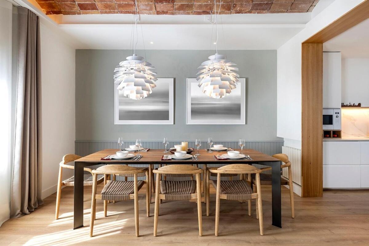 Appartement Luxury With King Beds & Ac In Heart Of Bcn